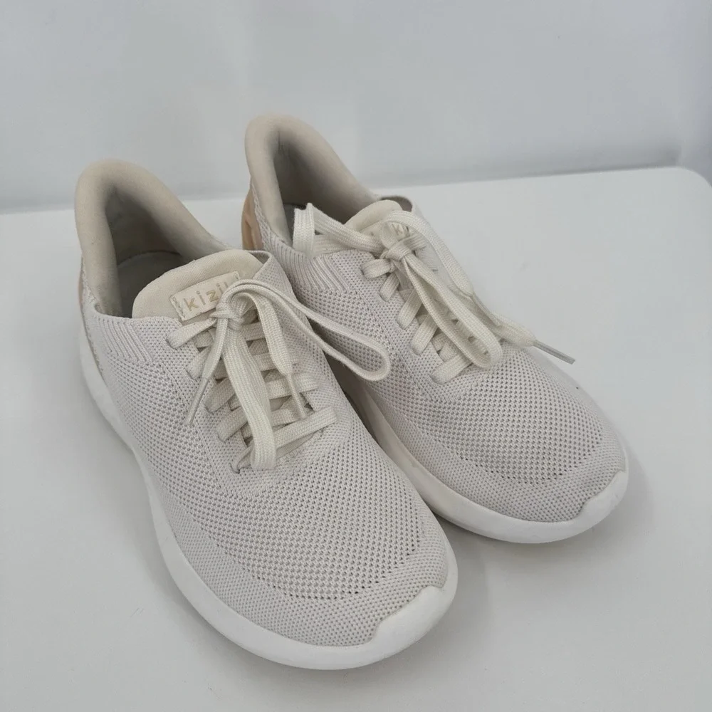 Kizik Shoes Women sz 6.5 White Hands Free Slip On No Tie‎ Laces Easy Walking